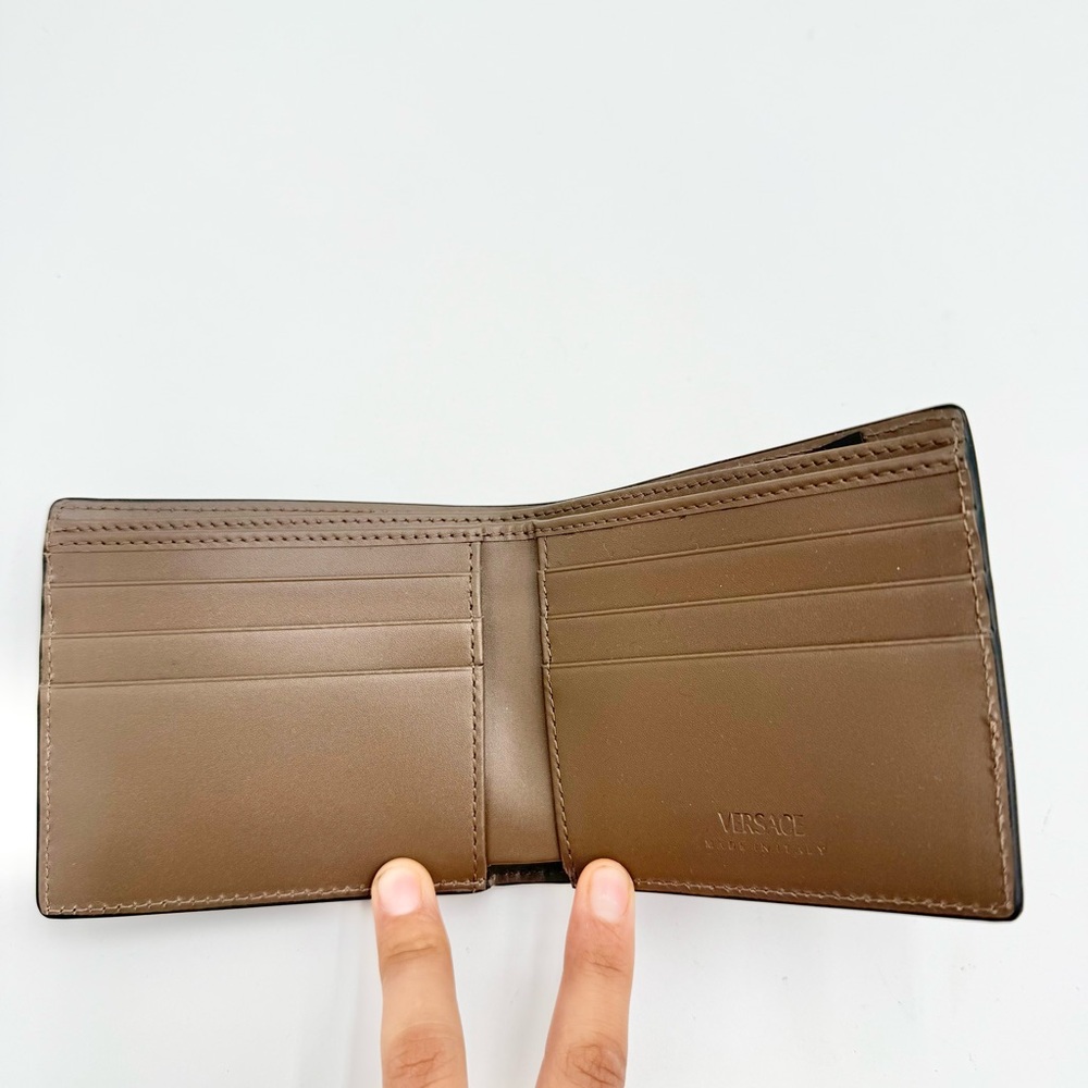 Versace Bi Fold Wallet (brown) - Picture 4 of 6